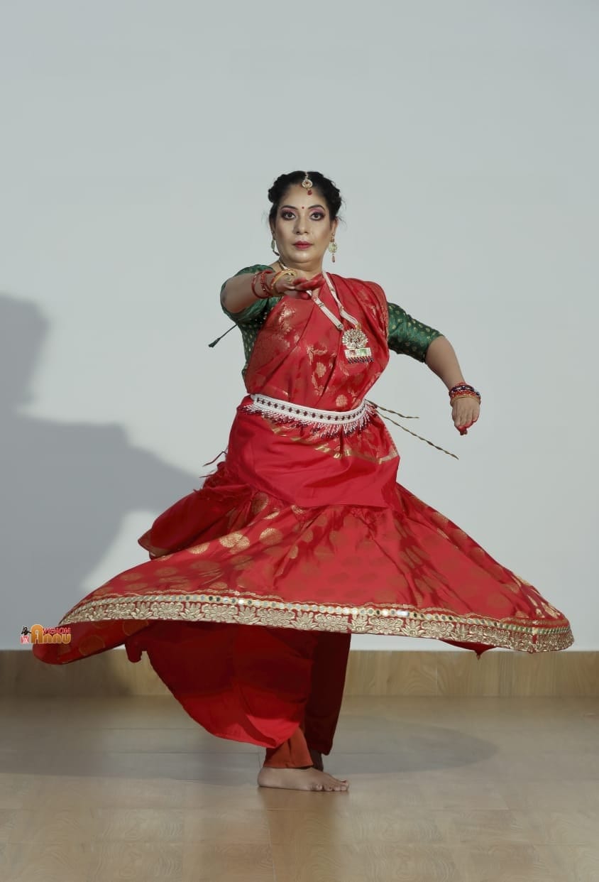 A Kathak dancer in a graceful pose, from a Shubh Sanskar Creative Dance Academy class